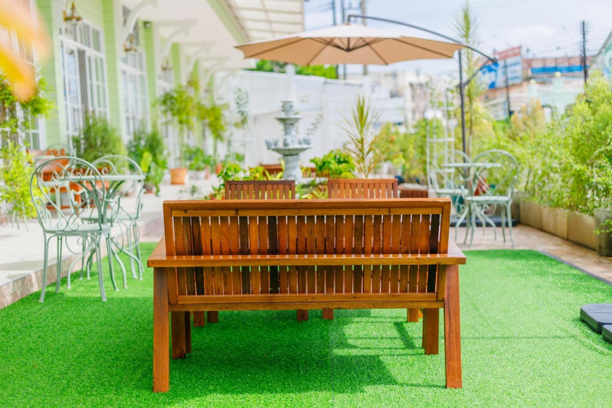 Greenish Ranong Hotel 8/50