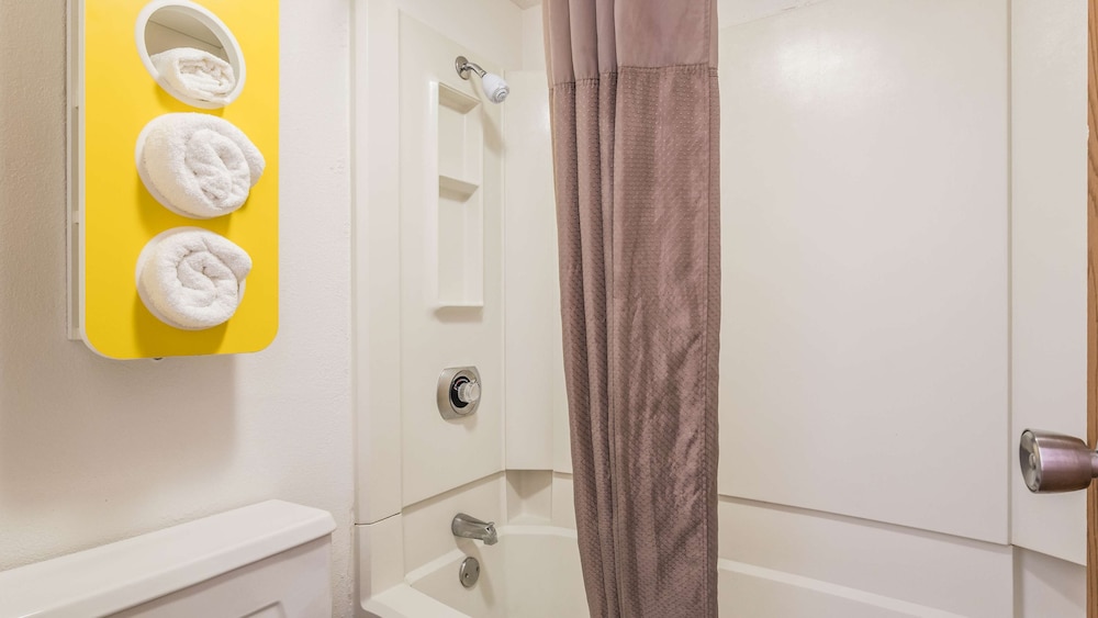 Motel6 Elk Grove Village, IL 44/44