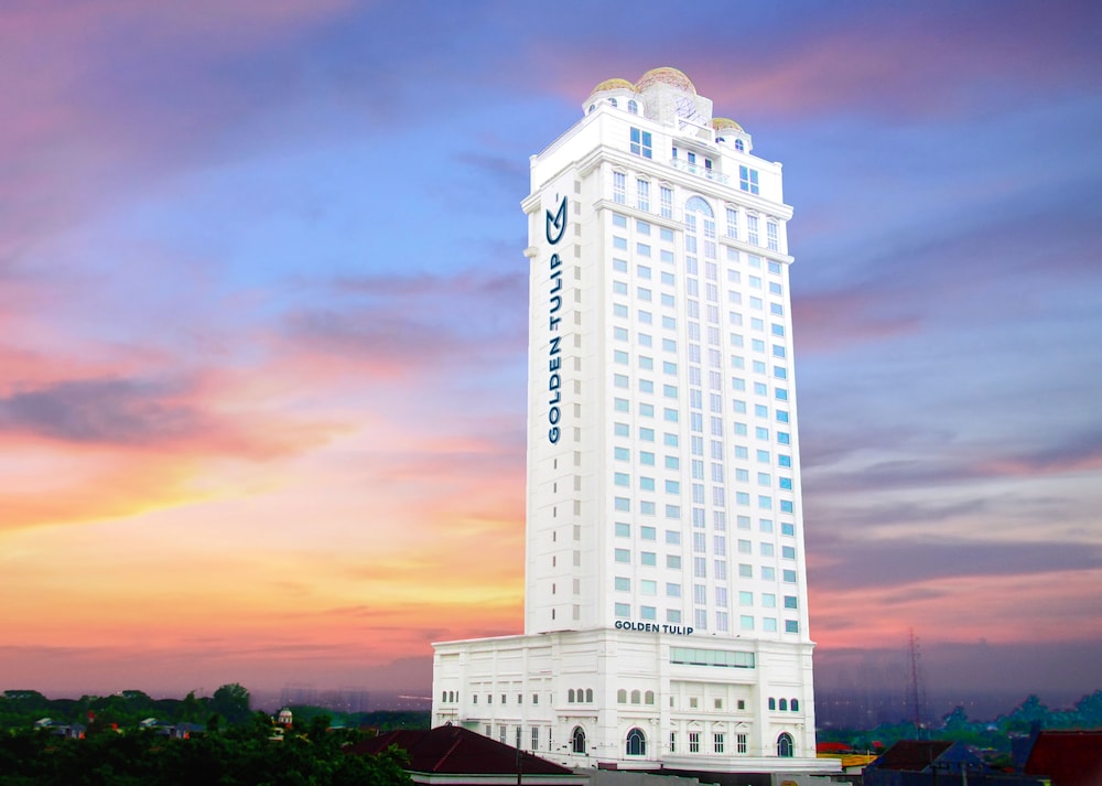 Golden Tulip Legacy Surabaya 1/31