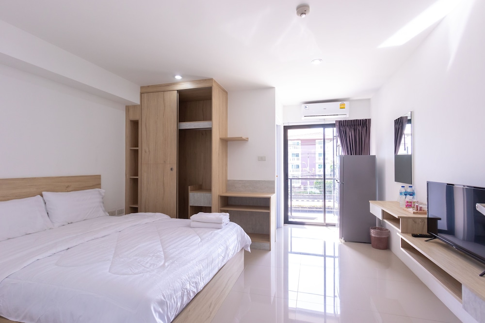 SUPERIOR, DOUBLE BED, BALCONY
