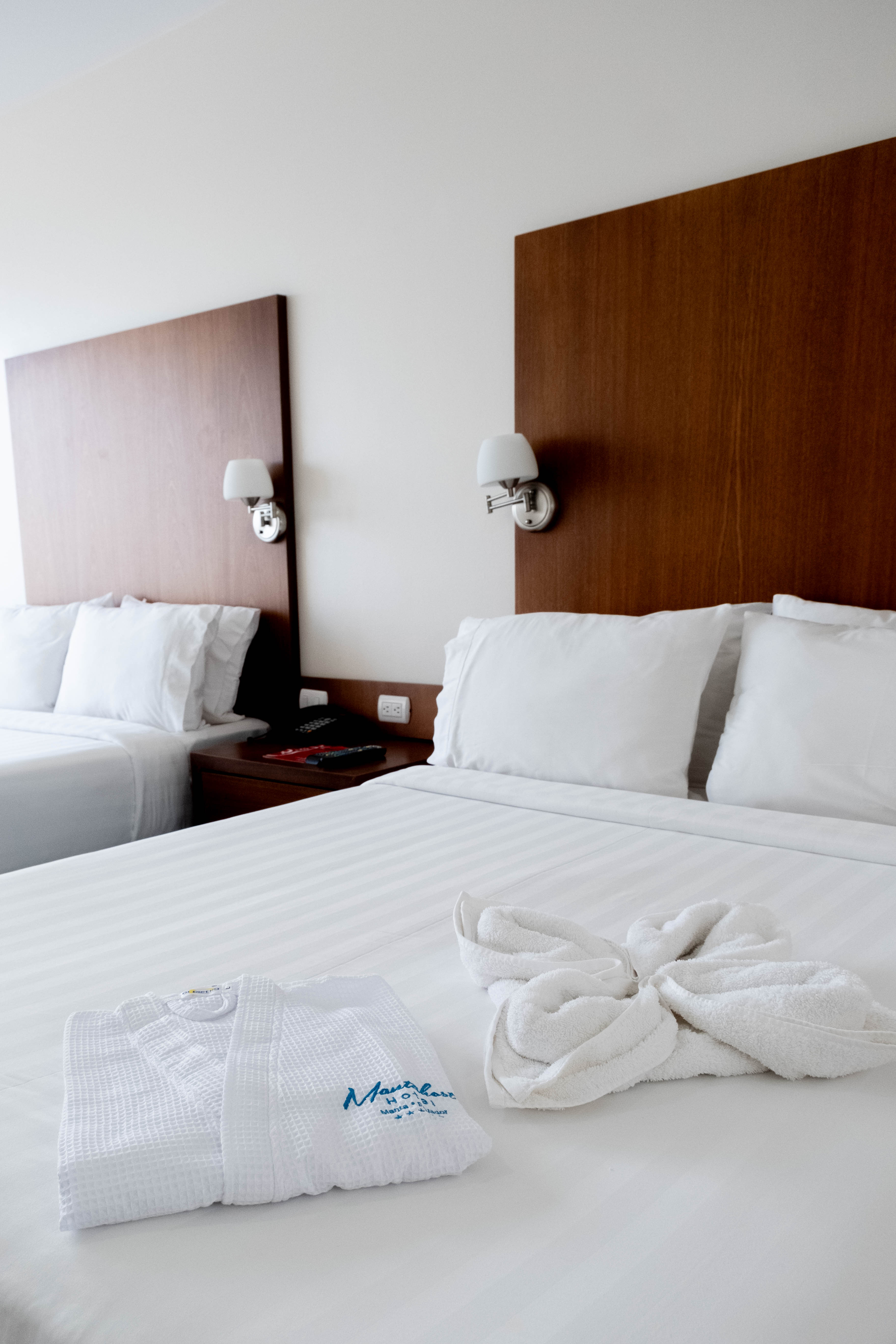 Superior, Twin Beds, Ocean View