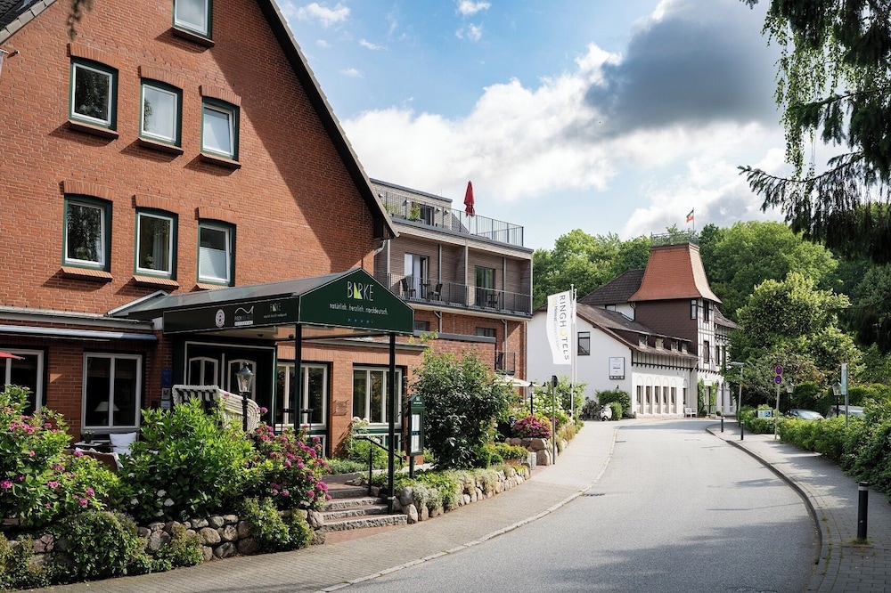Ringhotel Birke 4/69