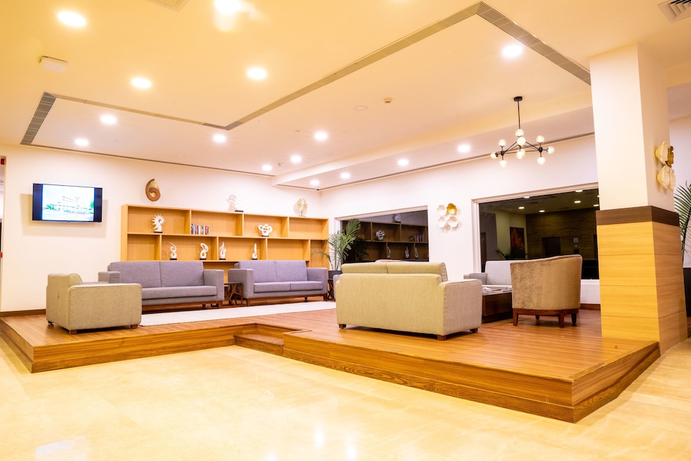 Vivanta Chitwan Bharatpur 30/41