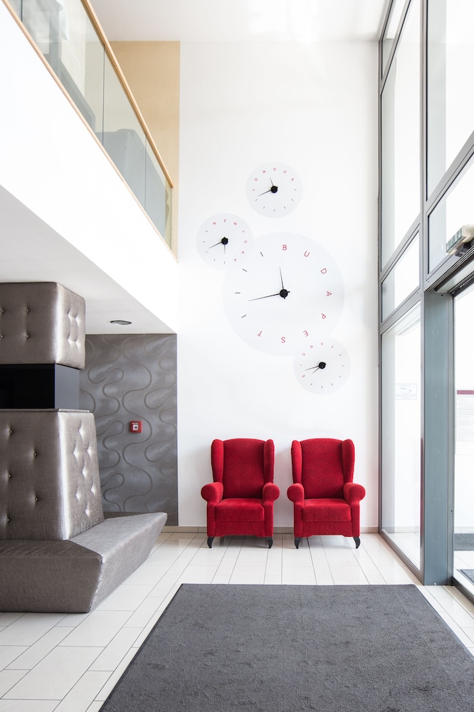 Rubin Wellness And Conference Hotel 5/66