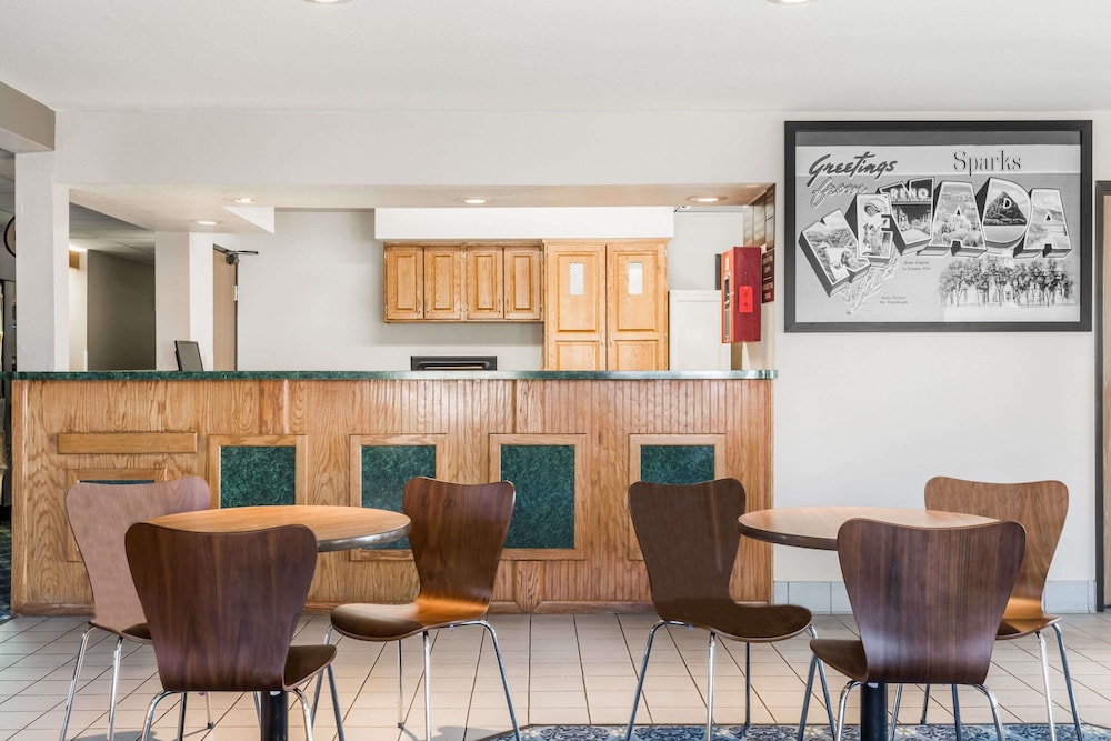 Americas Best Value Inn Sparks 9/17