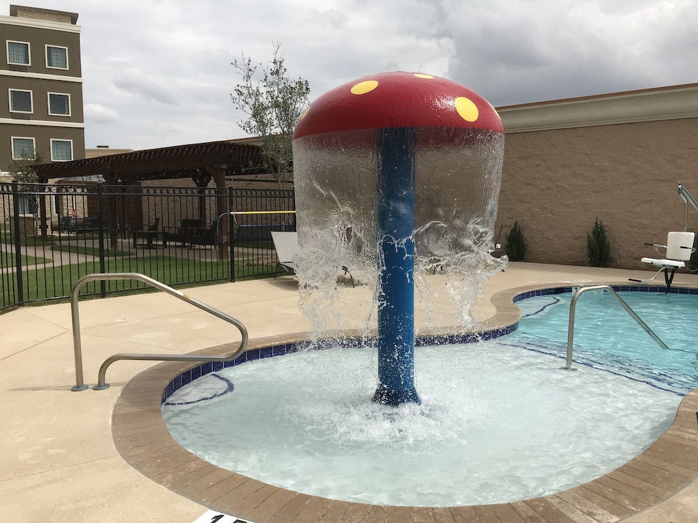 Staybridge Suites Plano the Colony 32/64