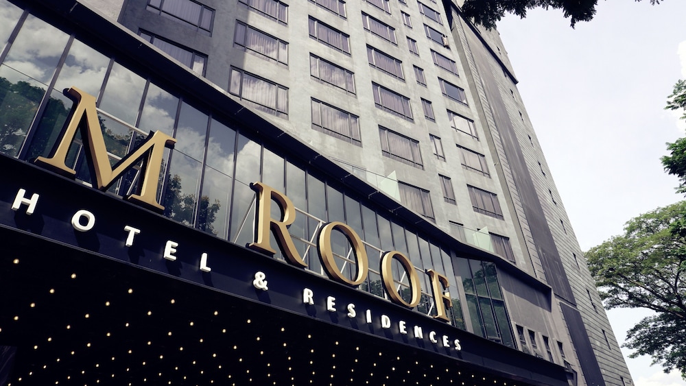 M Roof Hotel & Residences 2/53