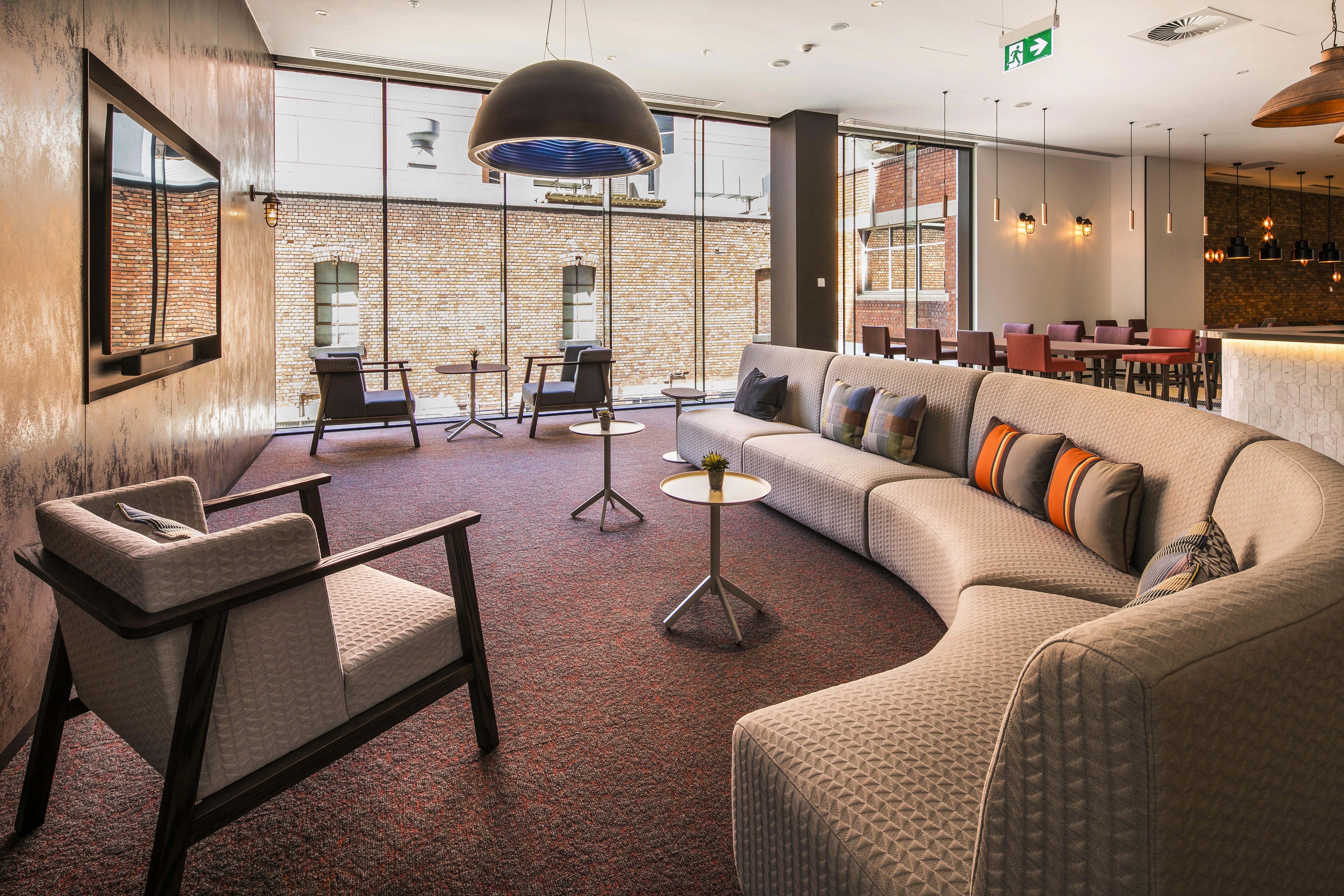 Holiday Inn Express Melbourne Little Collins 43/74