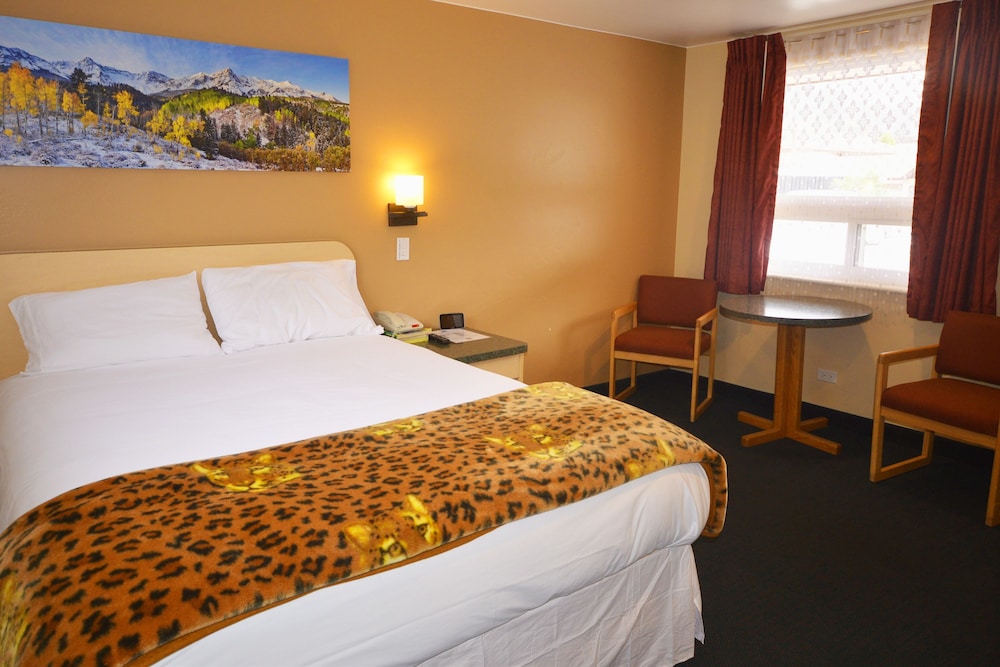 Glenwood Springs Inn 22/62