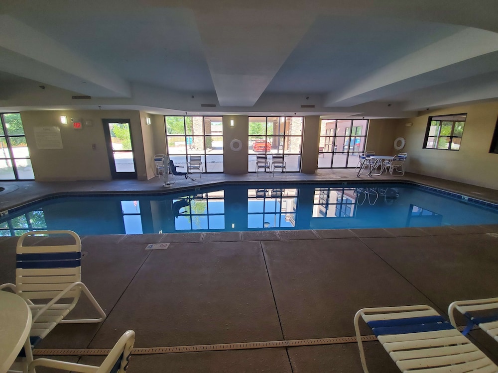 Hampton Inn & Suites Salida 25/43