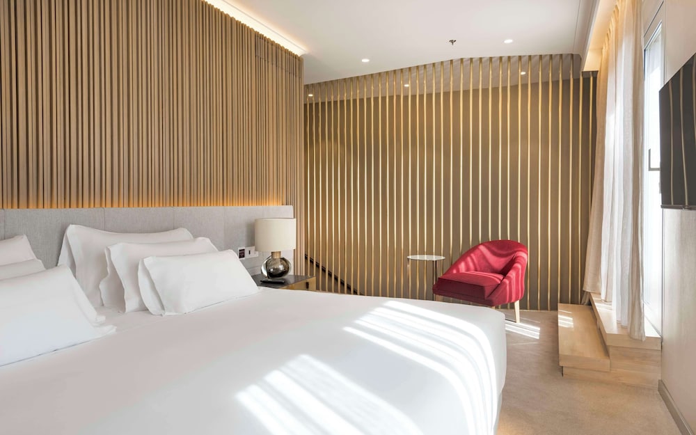 NH Collection Madrid Eurobuilding 16/49