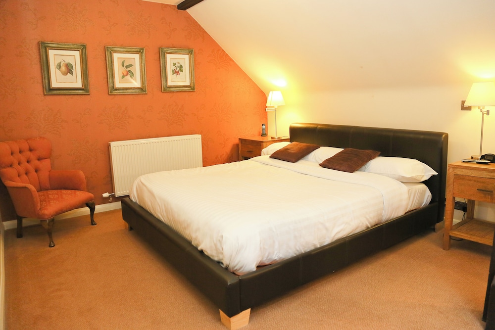 Millfields Hotel 12/58