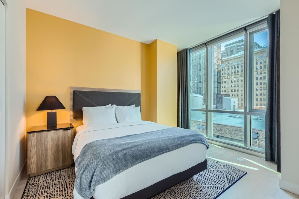 2 BEDROOMS, PREMIUM, APARTMENT