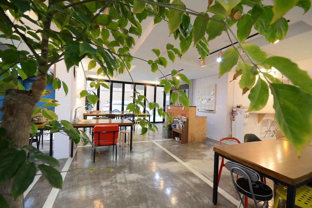 Sunny Hill Hostel Hongdae 9/50