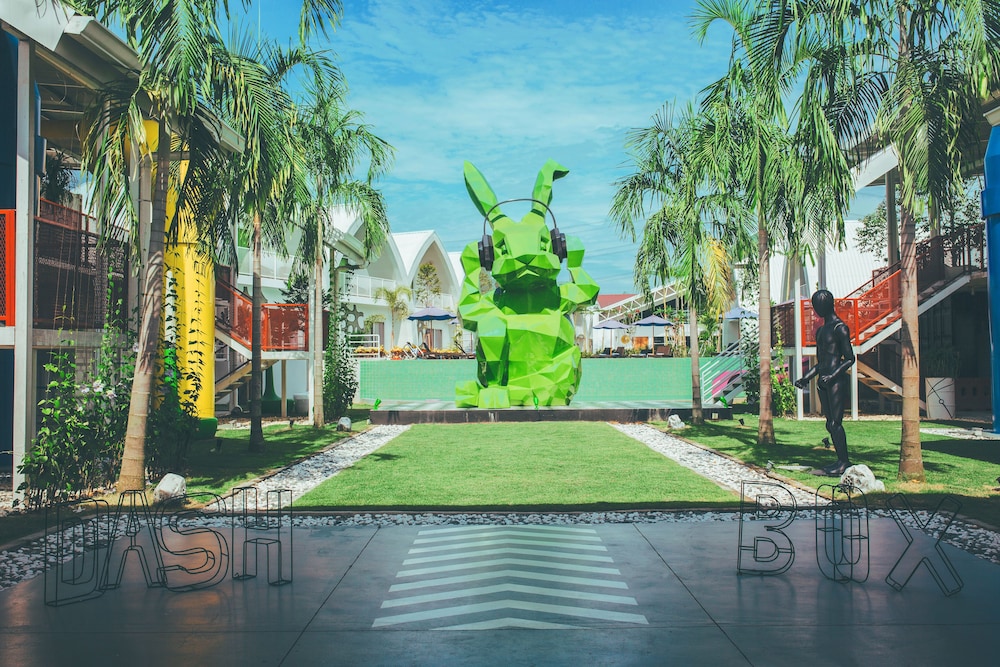 Dash Box Hotel Cyberjaya 40/48