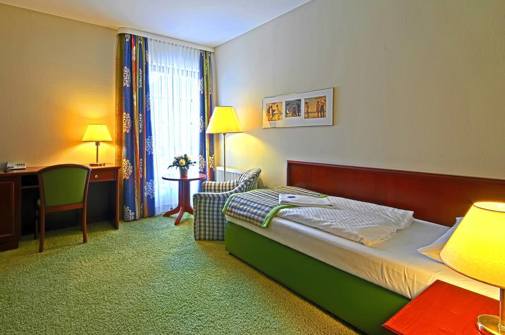 Ringhotel Warnemunder Hof 8/22