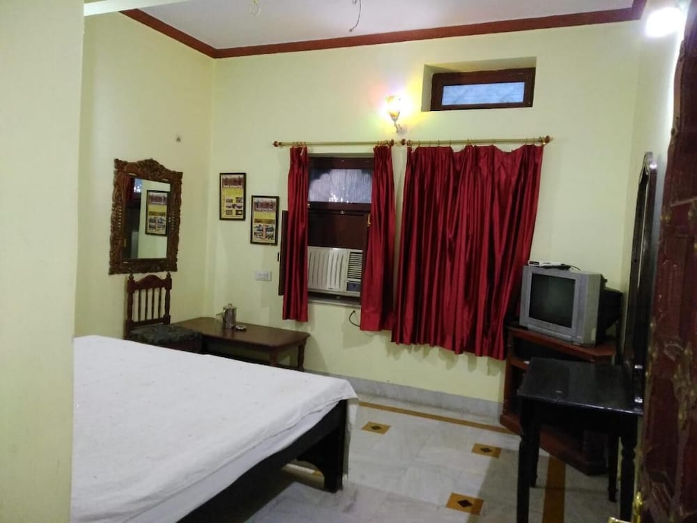 Kuchaman Haveli 26/50