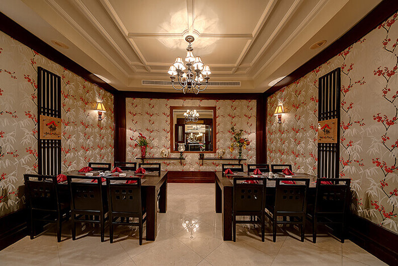 restaurant cafeteria