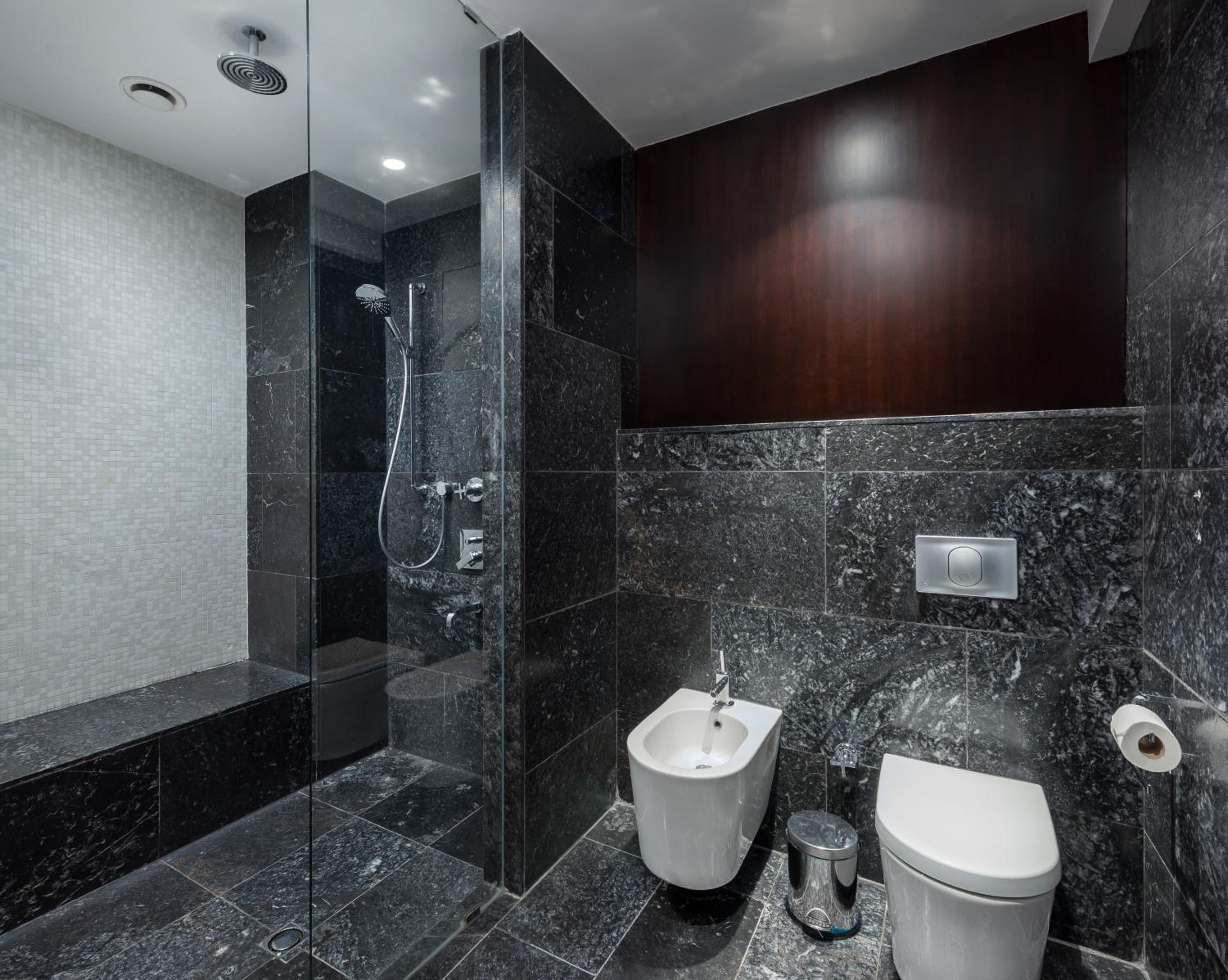 جناح بسرير كينج، The Stay Boulevard Nisantasi 5/8