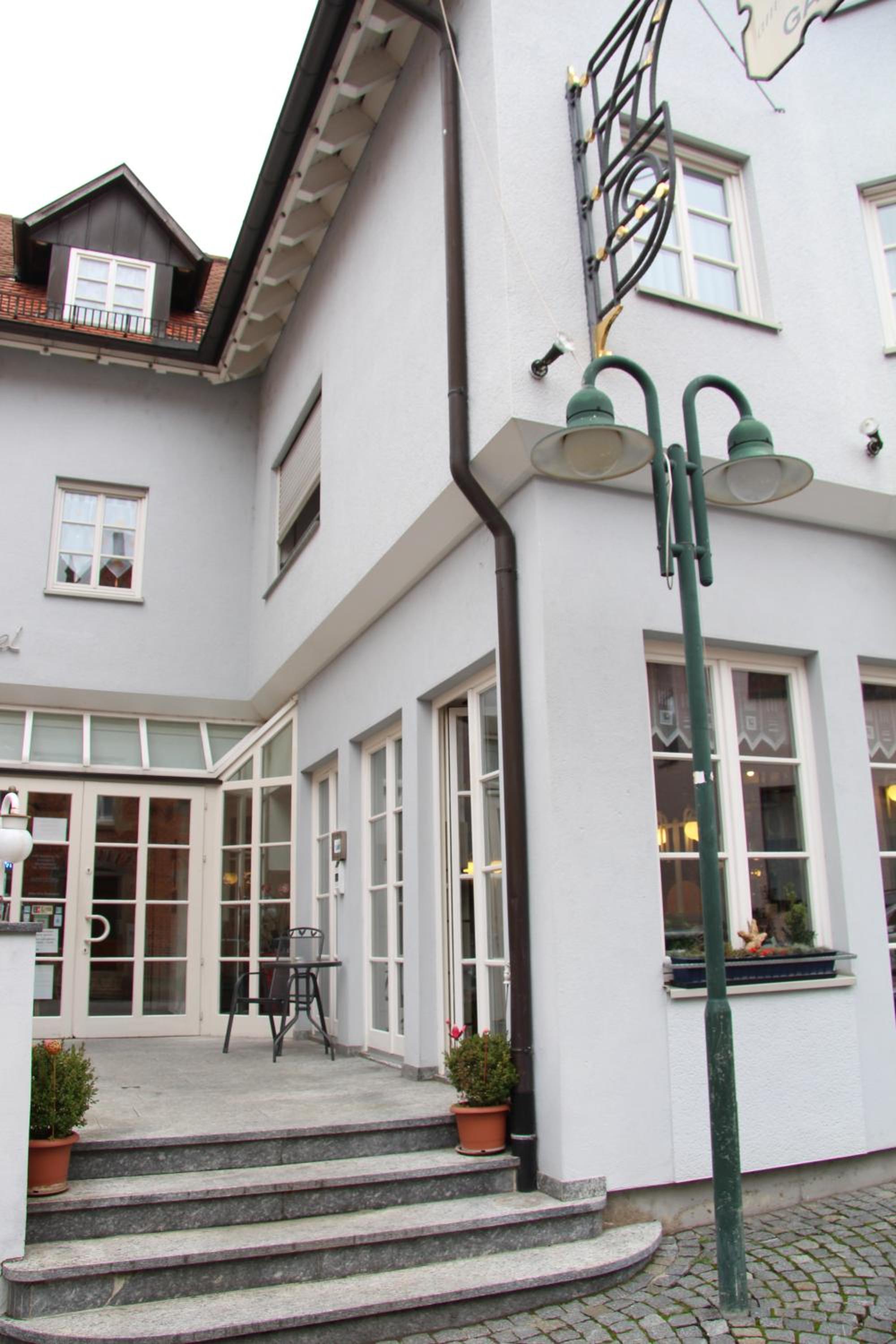 Hotel am Schloss Neuenstein 5/50