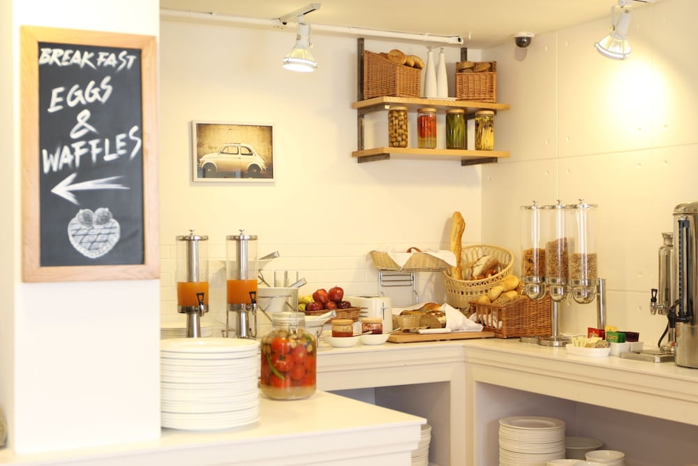Bloomrooms At Link Road 23/30