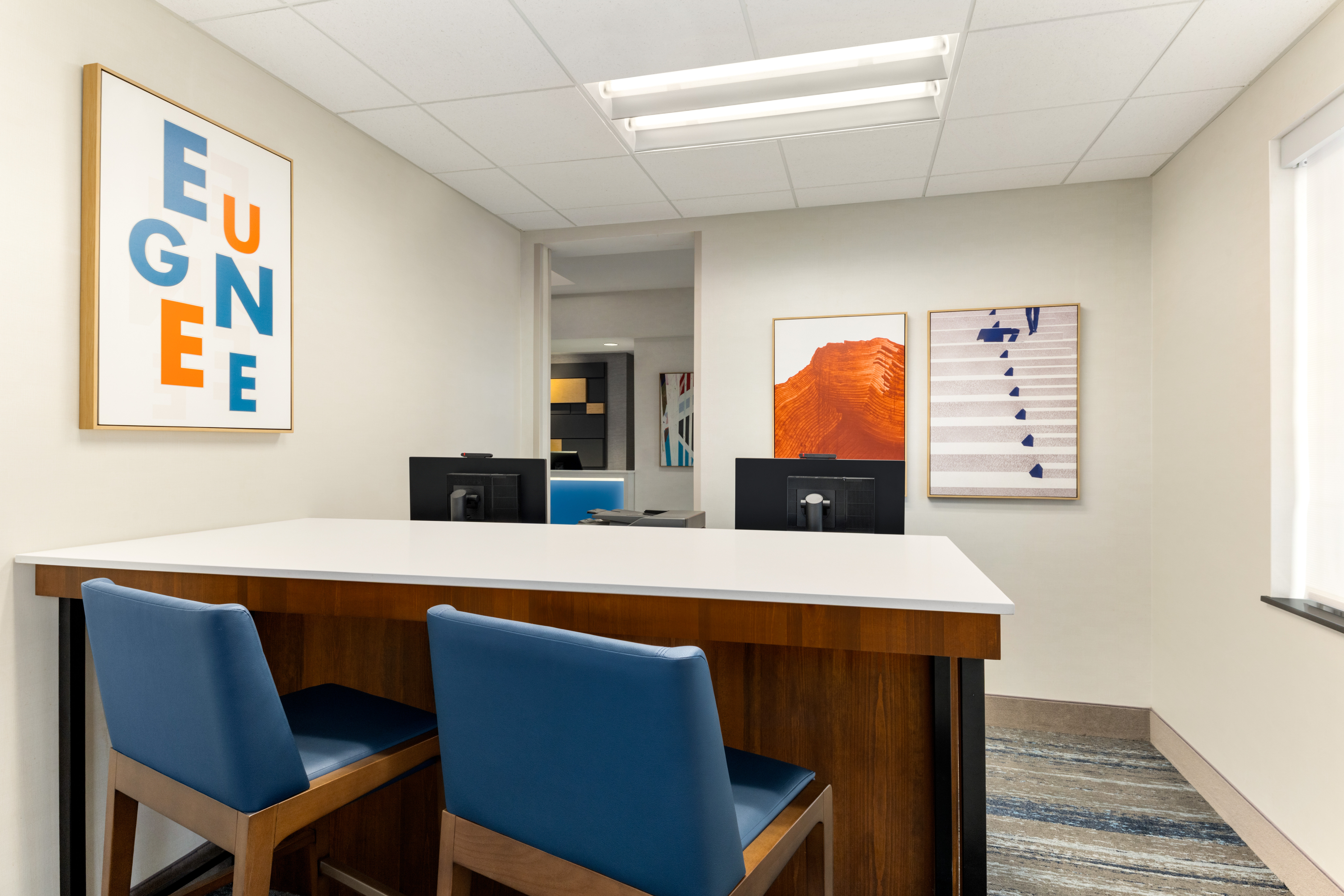 Holiday Inn Express Hotel And Suites Eugene Downtown University 65/70