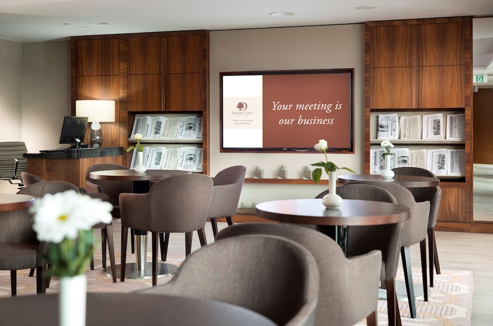 DoubleTree By Hilton Hotel and Conference Centre Warsaw 55/67