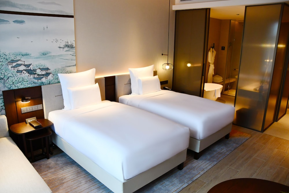 Pullman Yueyang 23/67
