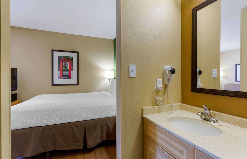 Extended Stay America Boston-Woburn 37/41