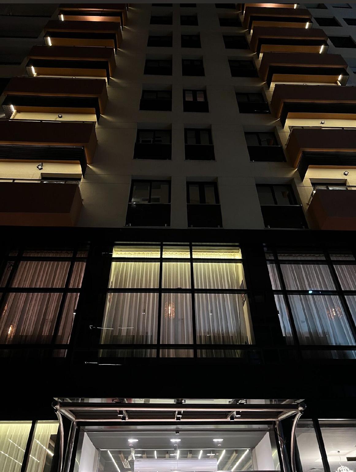 Bladi Suite 6/19