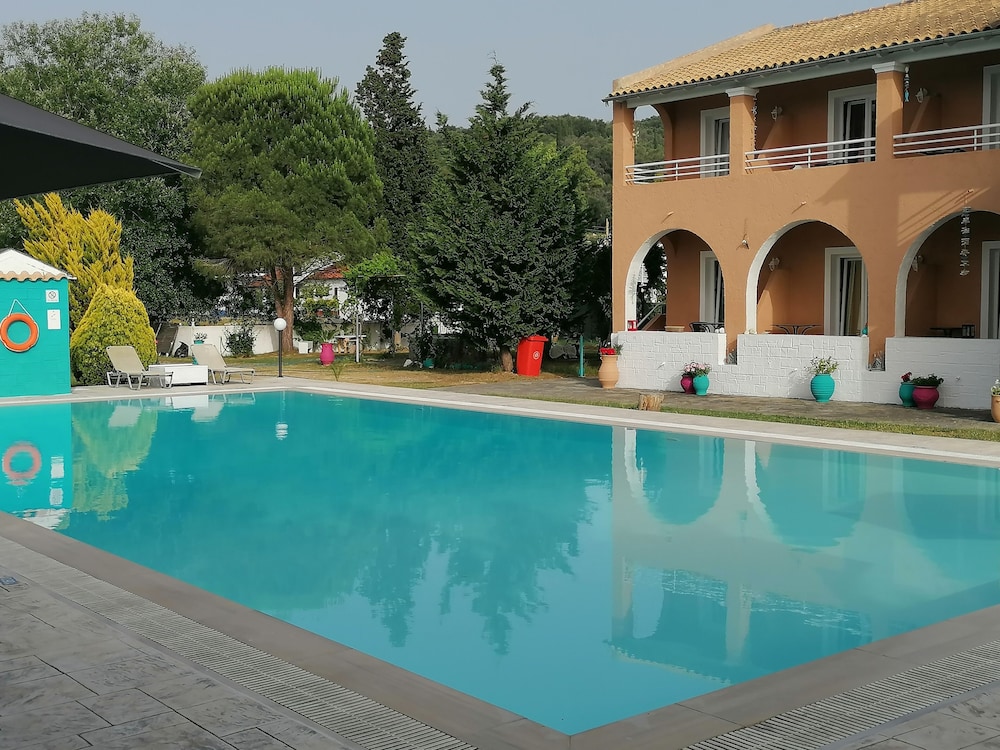 Sausan Hotel 47/50