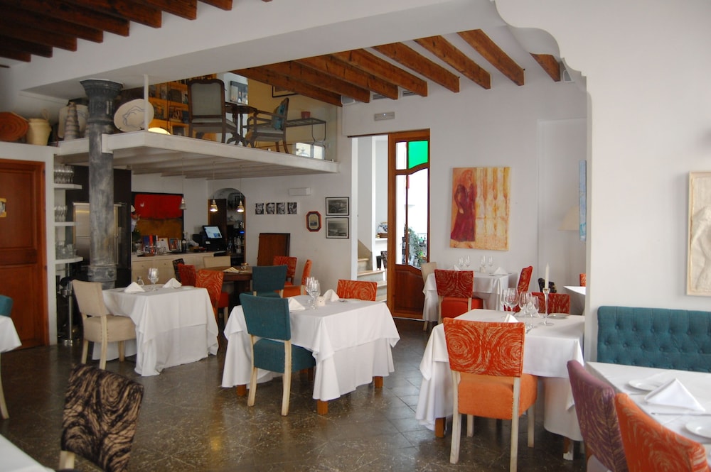 Forn Nou 37/50