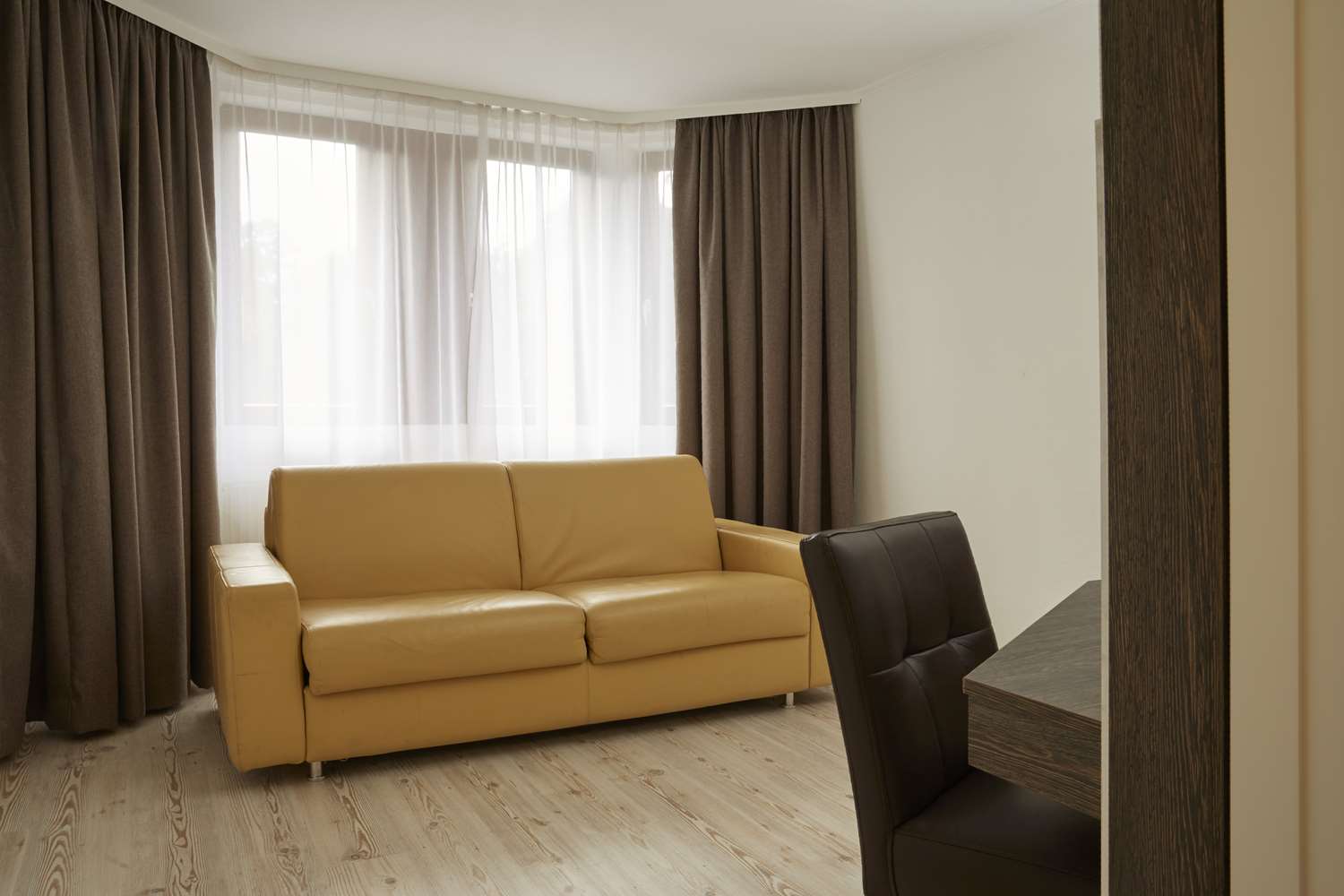 H Hotel Nuremberg Ex Ramada Landhotel 34/59