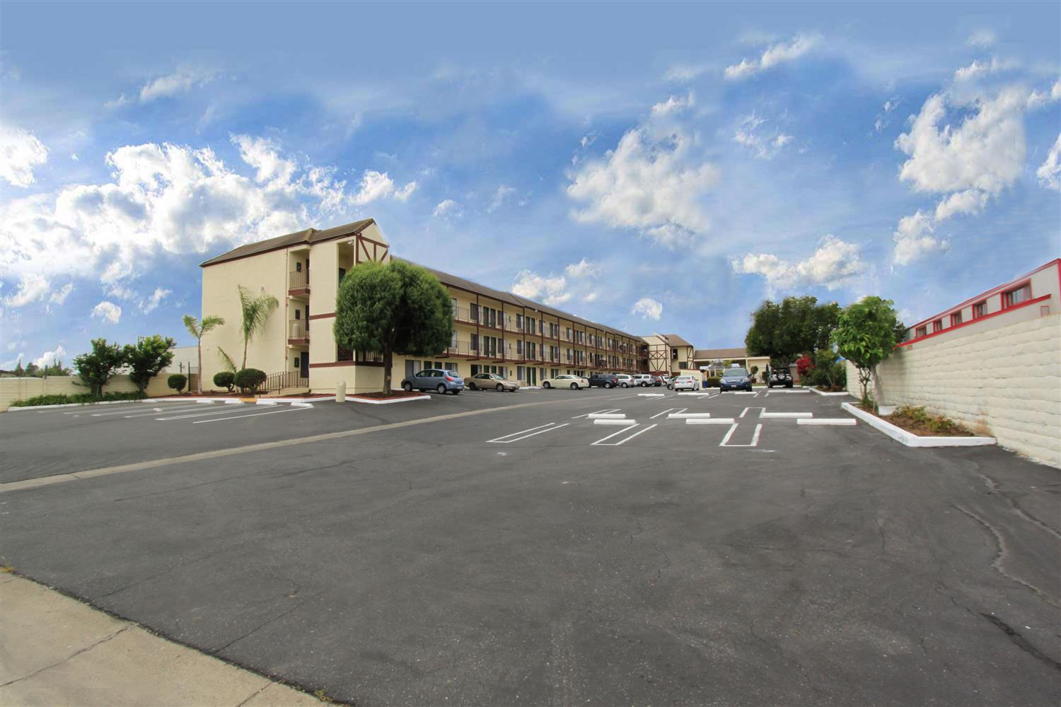 Best Western Surf City 9/12