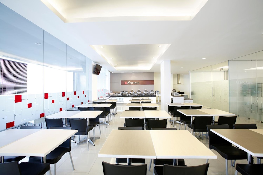 Amaris La Codefin Kemang 36/57