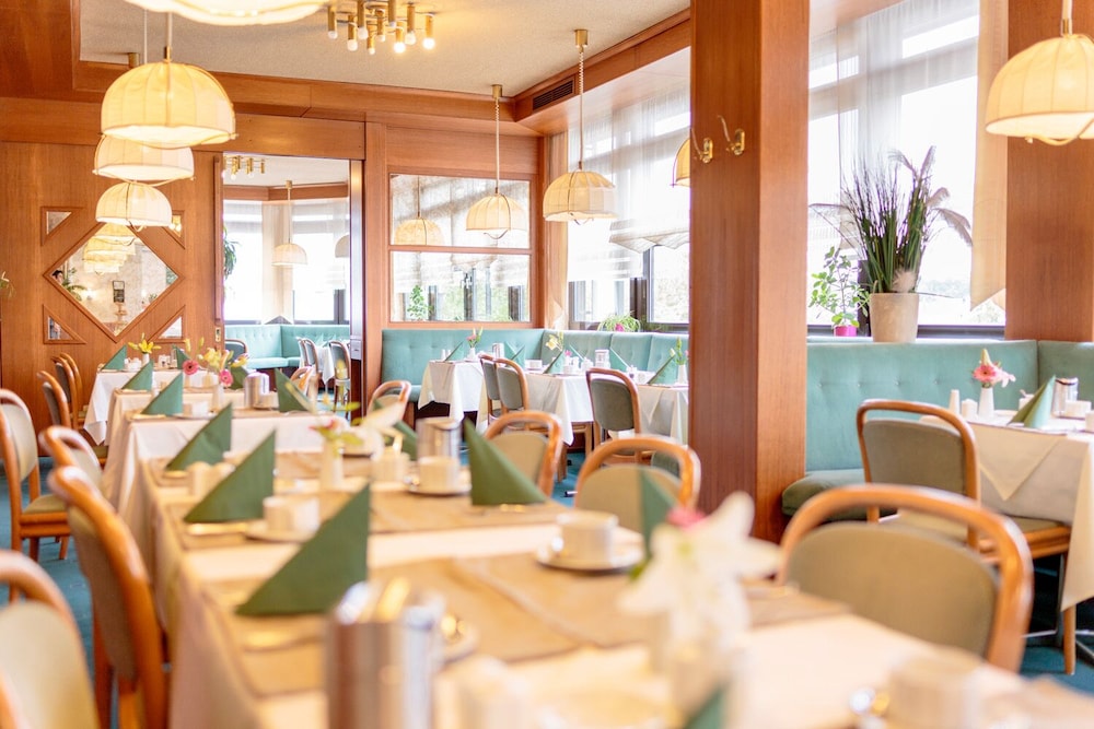 Best Living Hotel Arotel 52/67