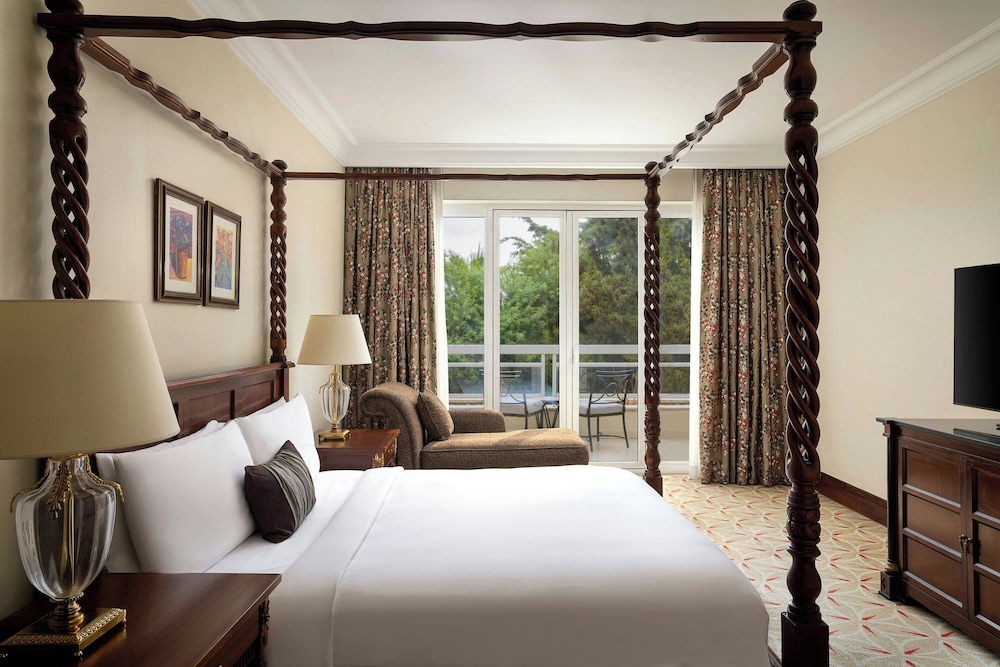 1 Bedroom, Duplex, Bi Level, King Bed, Golf Course View, Lounge Access
