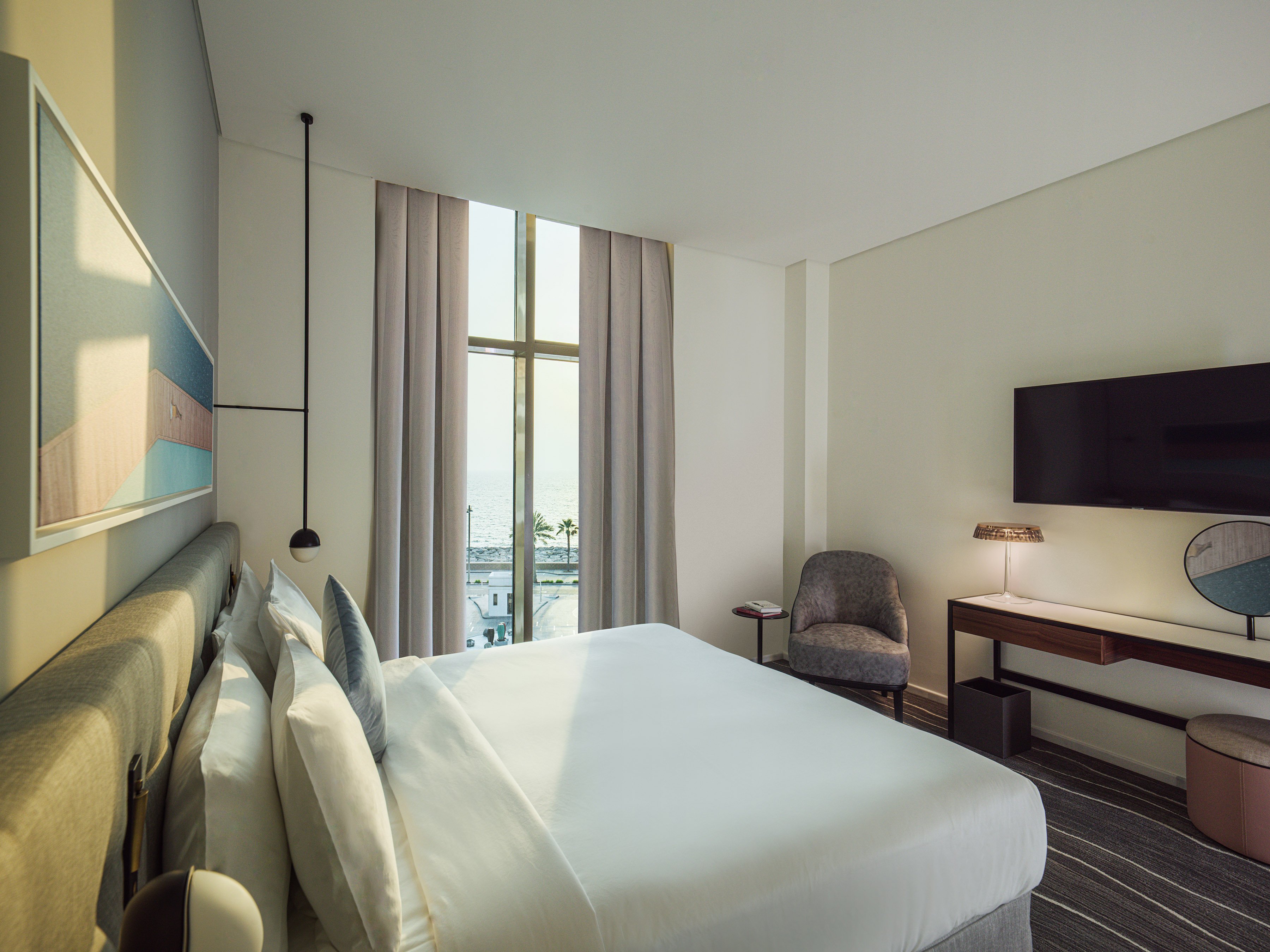 Th8 Palm Dubai Beach Resort, Vignette Collection 12/50