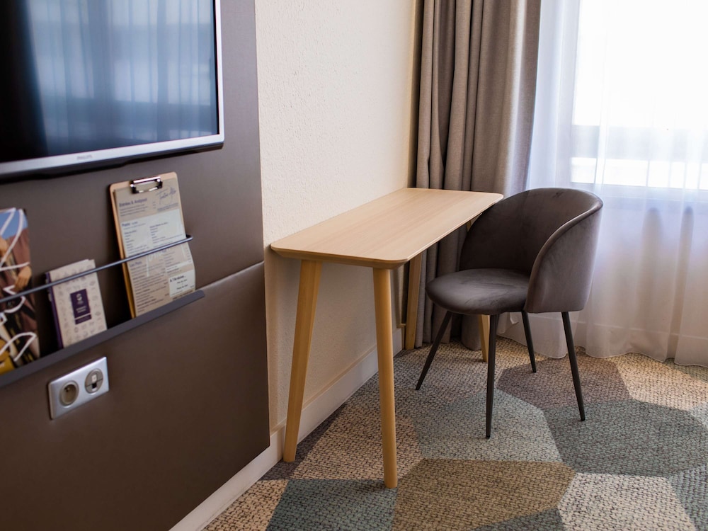 Mercure Lorient Centre Hotel 42/68