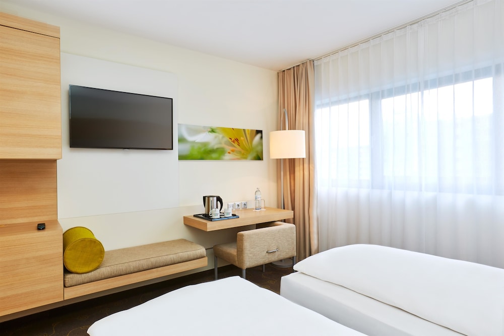 Hotel Salzburg-Hauptbahnhof 16/67