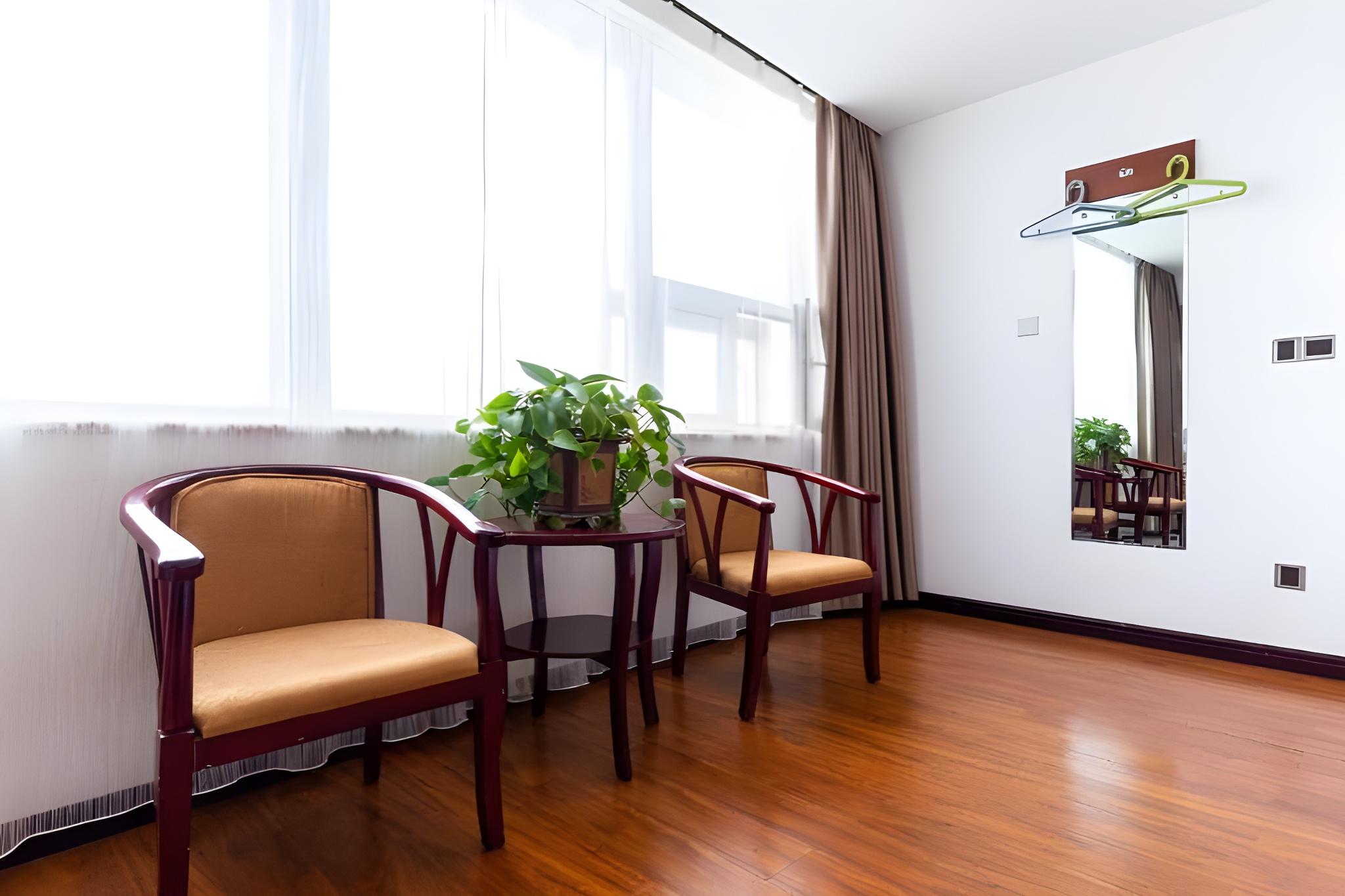 Yitel Hotel (Xining West Street Wangfujing) 40/59