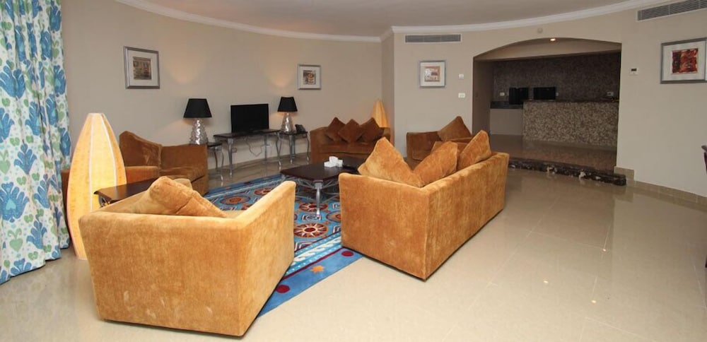 Porto Matrouh Beach Resort 35/66