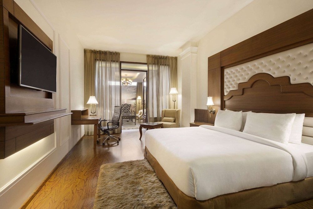 Ramada Plaza by Wyndham Chandigarh Zirakpur 11/58