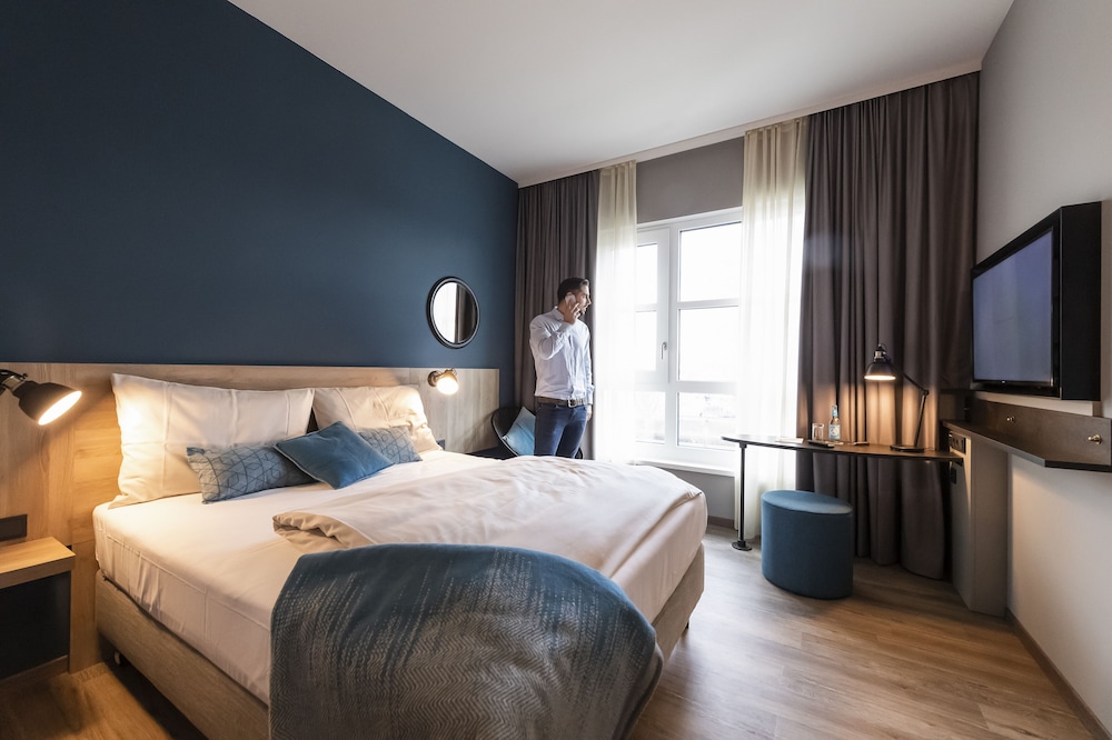 Harbr. Hotel Heilbronn 12/54