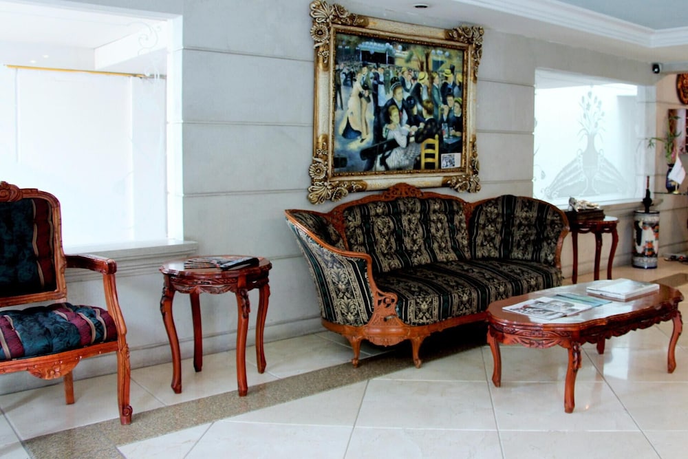 Residence L Heritage Aristoteles 140 By Bluebay Ex Suites Aristoteles 140 26/57
