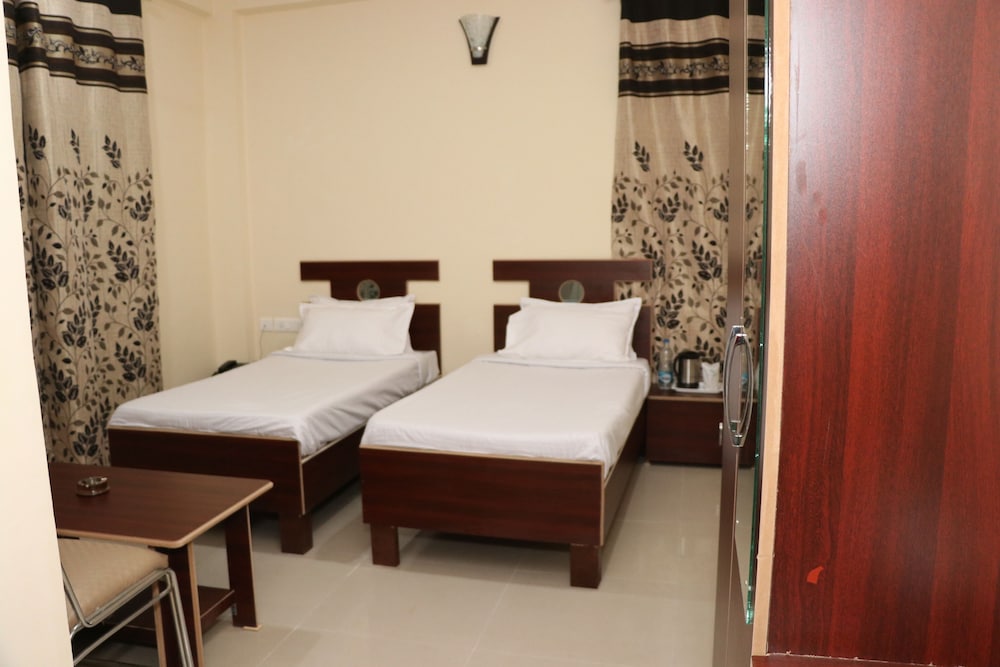 Hotel Ashiana Palampur 10/26