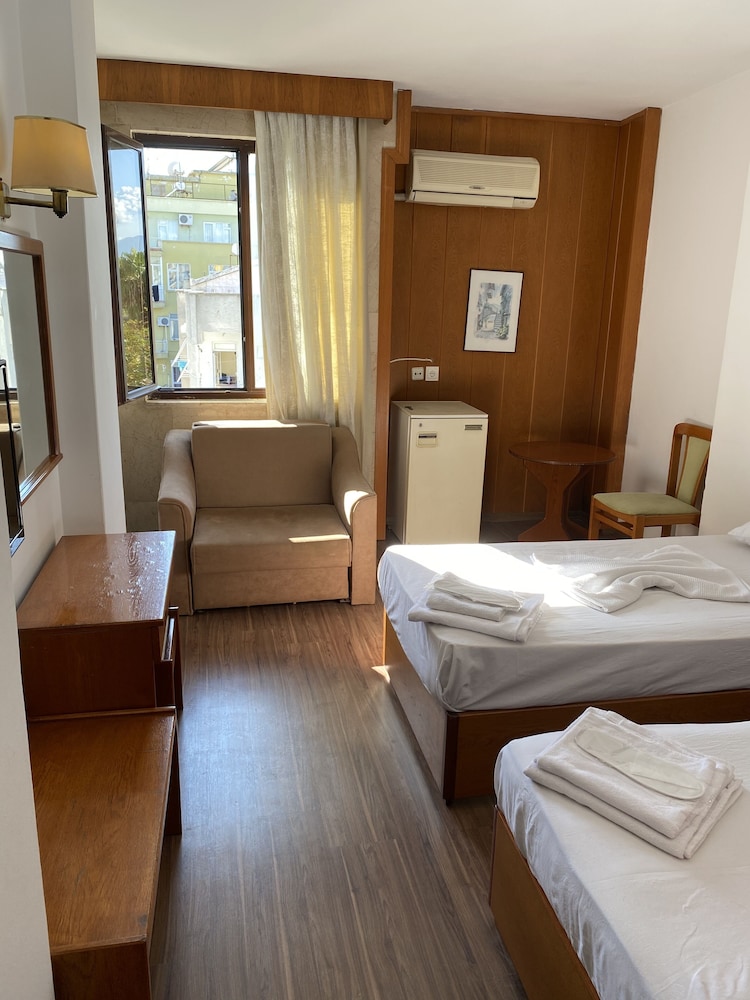 DESIGN, TWIN BEDS