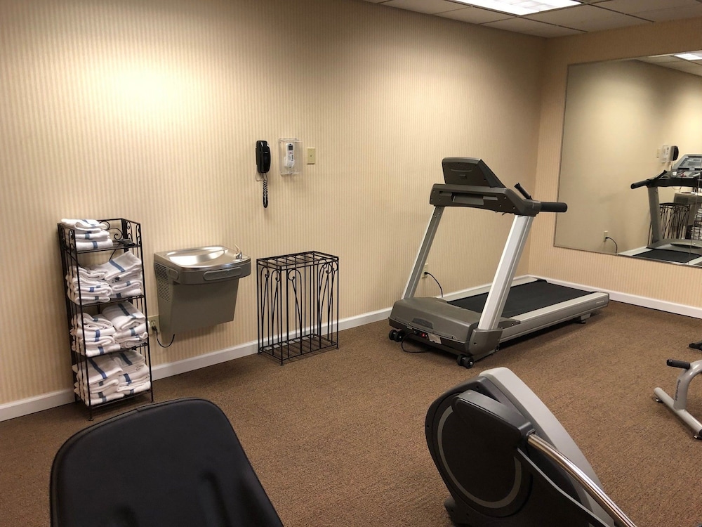 Comfort Inn Glenmont Albany South 18/39