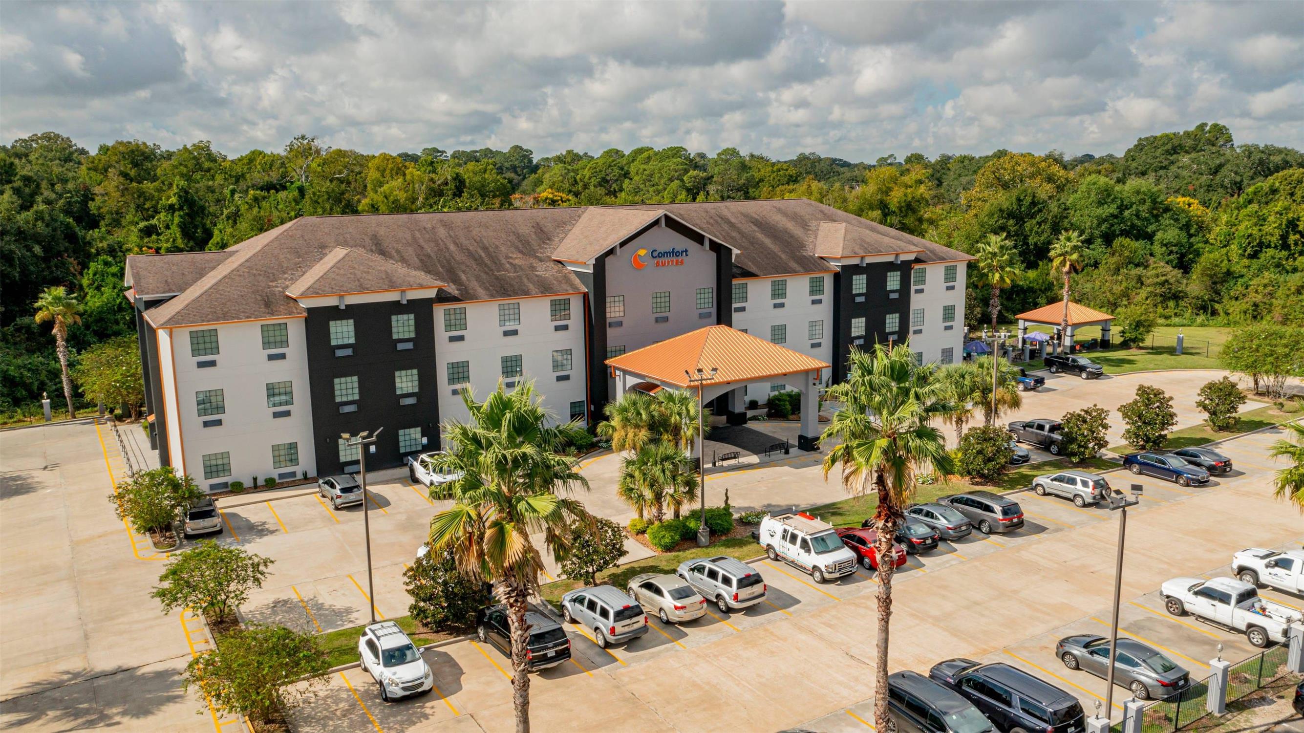 Comfort Suites Oil Center 52/60