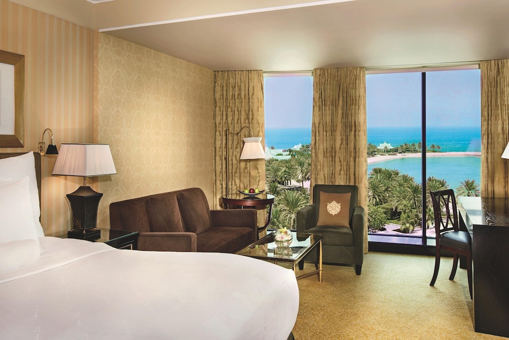 The Ritz-Carlton, Bahrain 19/50